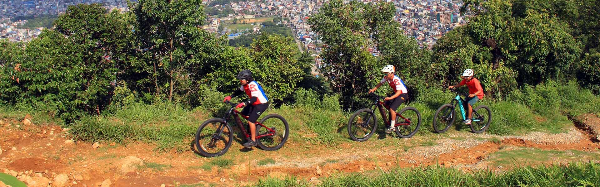 E-MTB-tour-Nepal.jpg