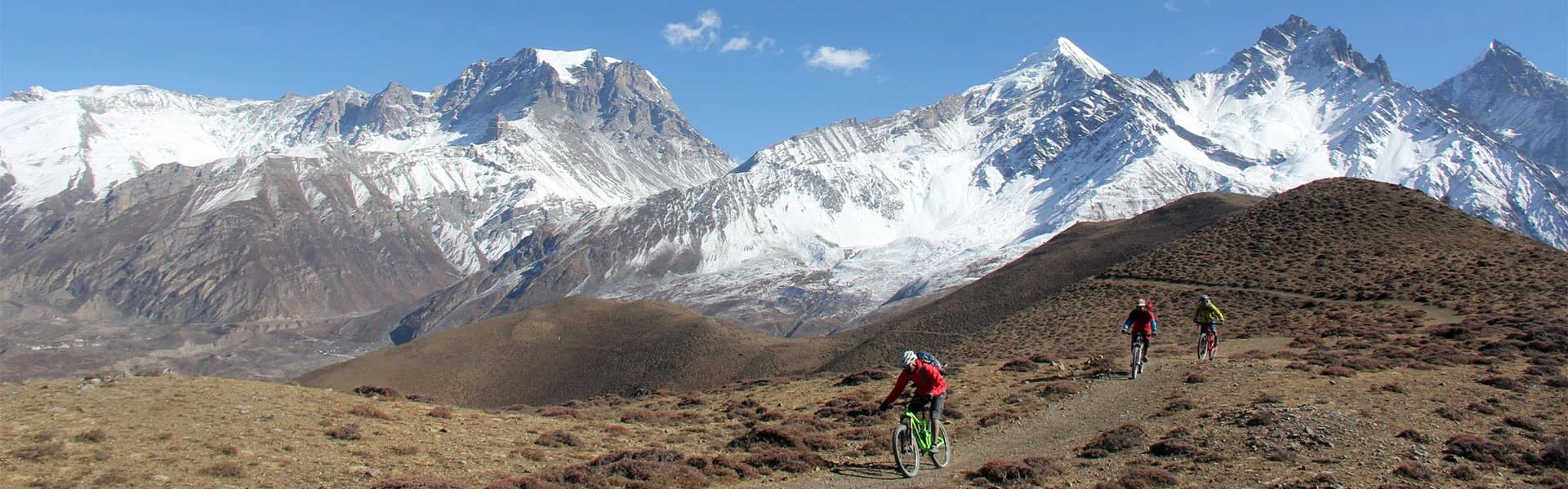 Muktinath-to-Jomsom-mountain-biking-via-Lupra-trail.webp