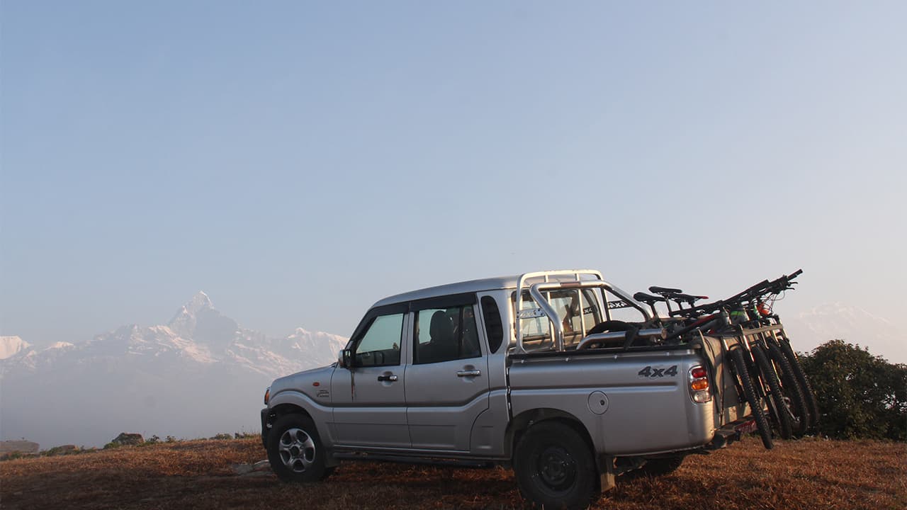 Enduro-Downhill-tour-in-Nepal.jpg