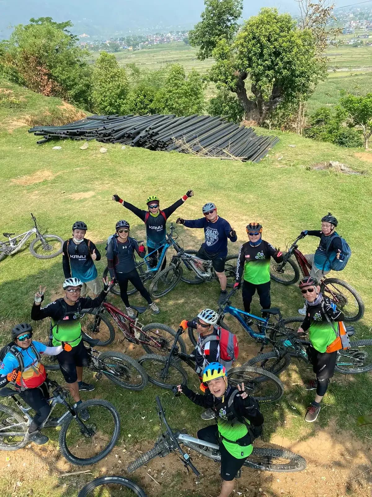 mtbgrouphilltopvalleyview.webp