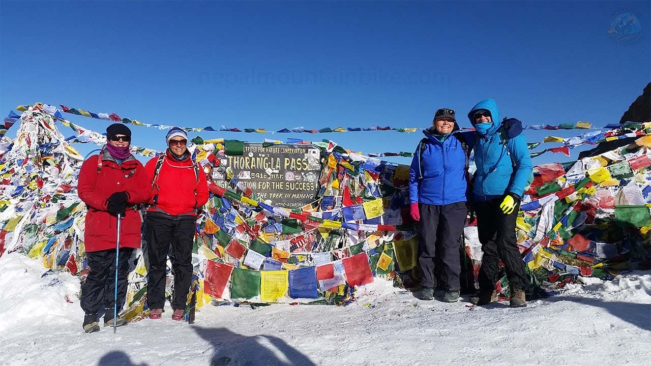 Round-Annapurna-Trekking.jpg