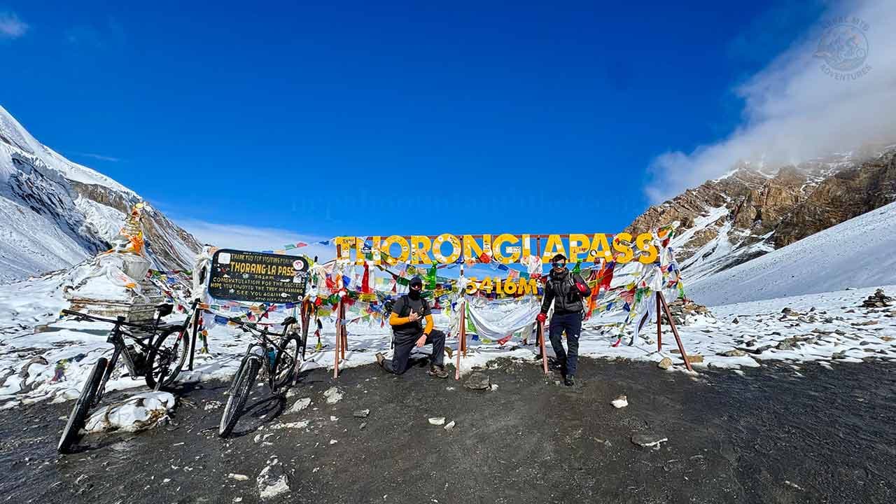 Annapurna-Circuit-Mountain-Biking.jpg