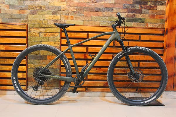 Scott-Aspect-910-bike-rental-in-Pokhara-Nepal.jpg