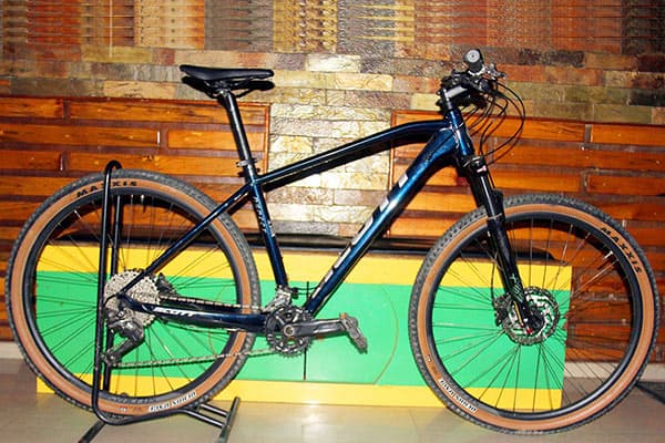 Scott-Aspect-920-Bike-Rental-In-Pokhara-Nepal.jpg