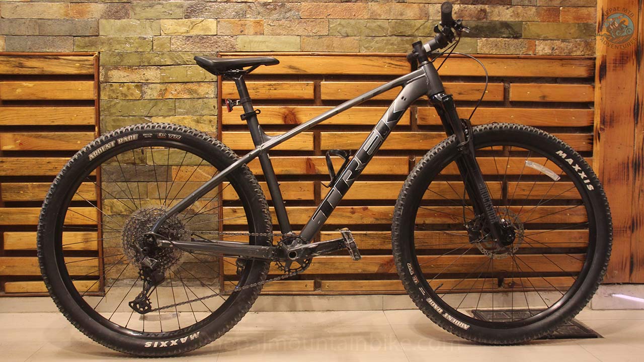 Trek X-Caliber 8 mountain bike in Pokhara, Nepal.