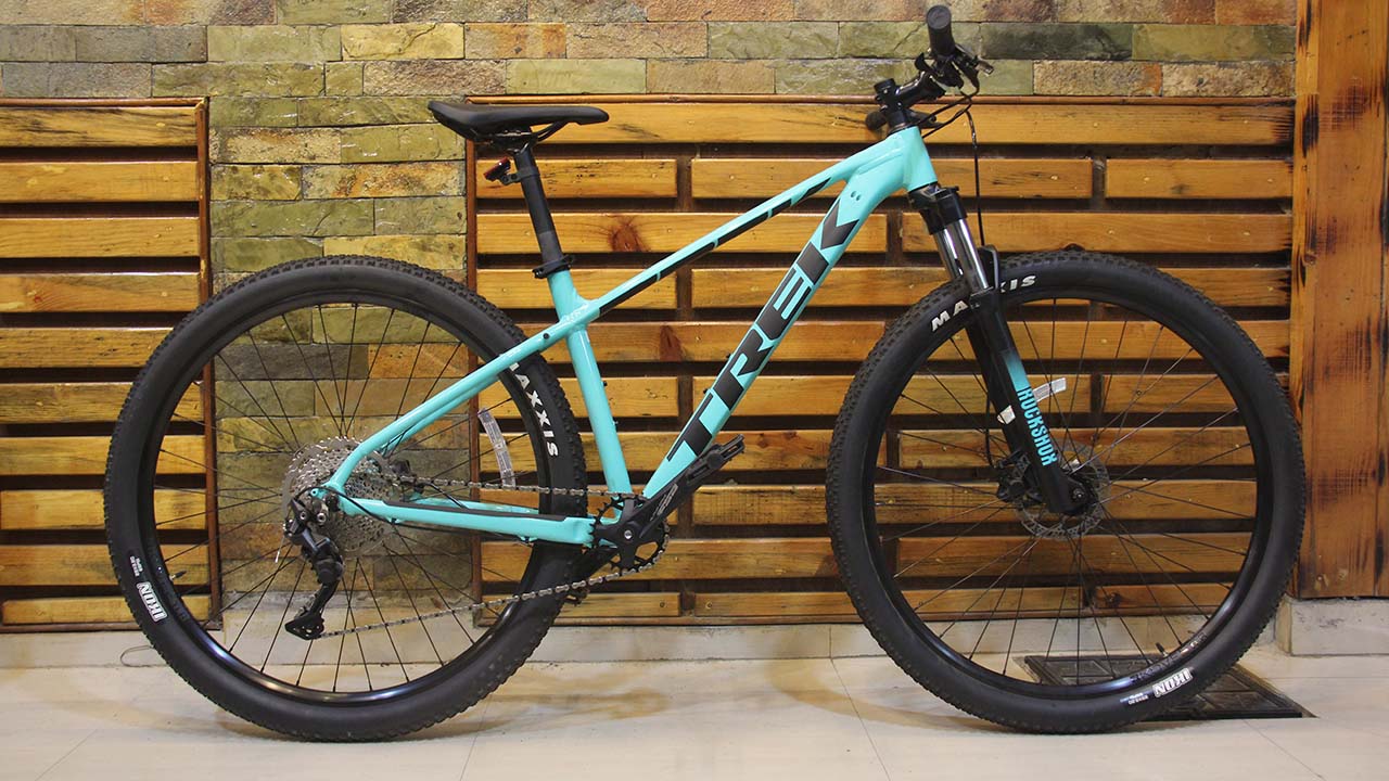 Trek Marlin 7, mountain bike in Pokhara, Nepal.